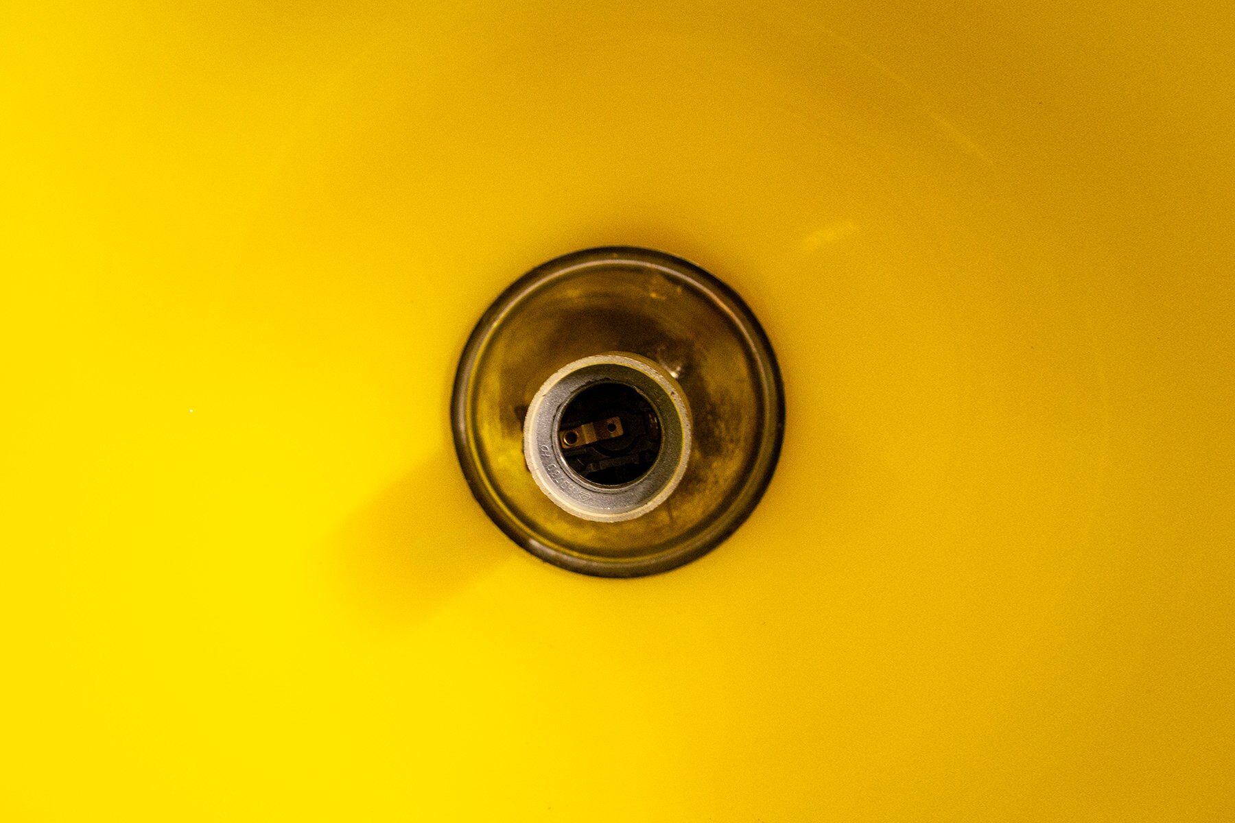 Floral pendant lamp in yellow Murano glass by Leucos, 1970s.
