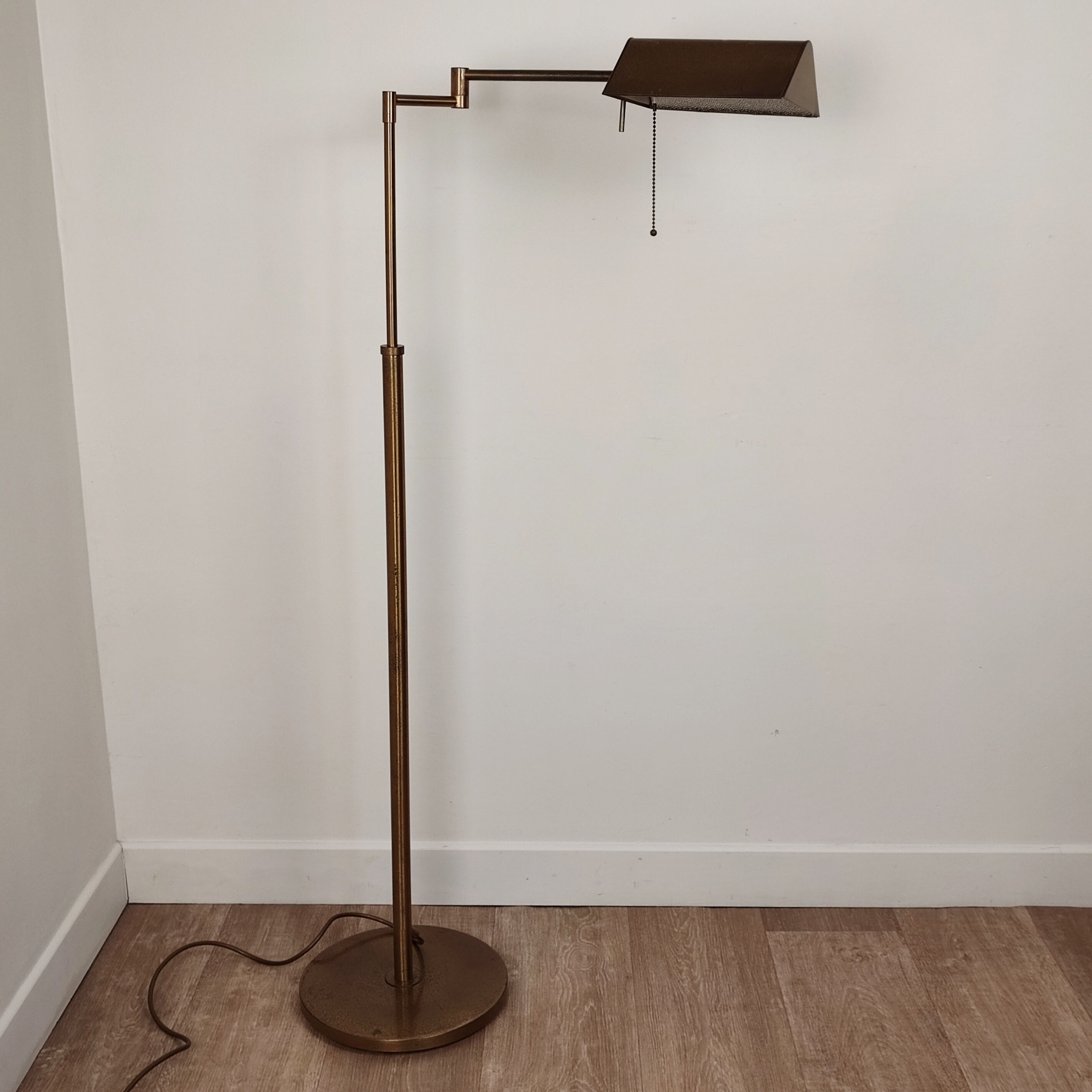 Floor lamp 80'