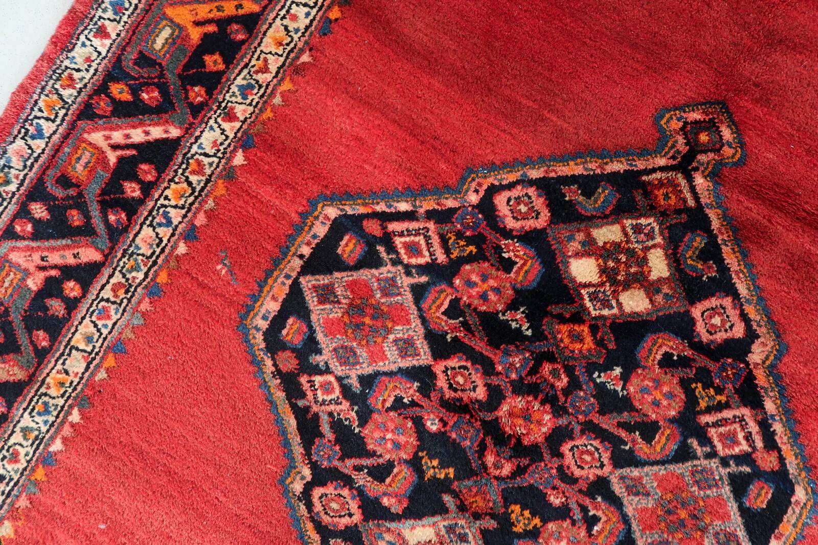 Tapis persan Hamadan vintage fait main, 136 cm x 210 cm, années 1960
