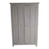Armoire parisienne
