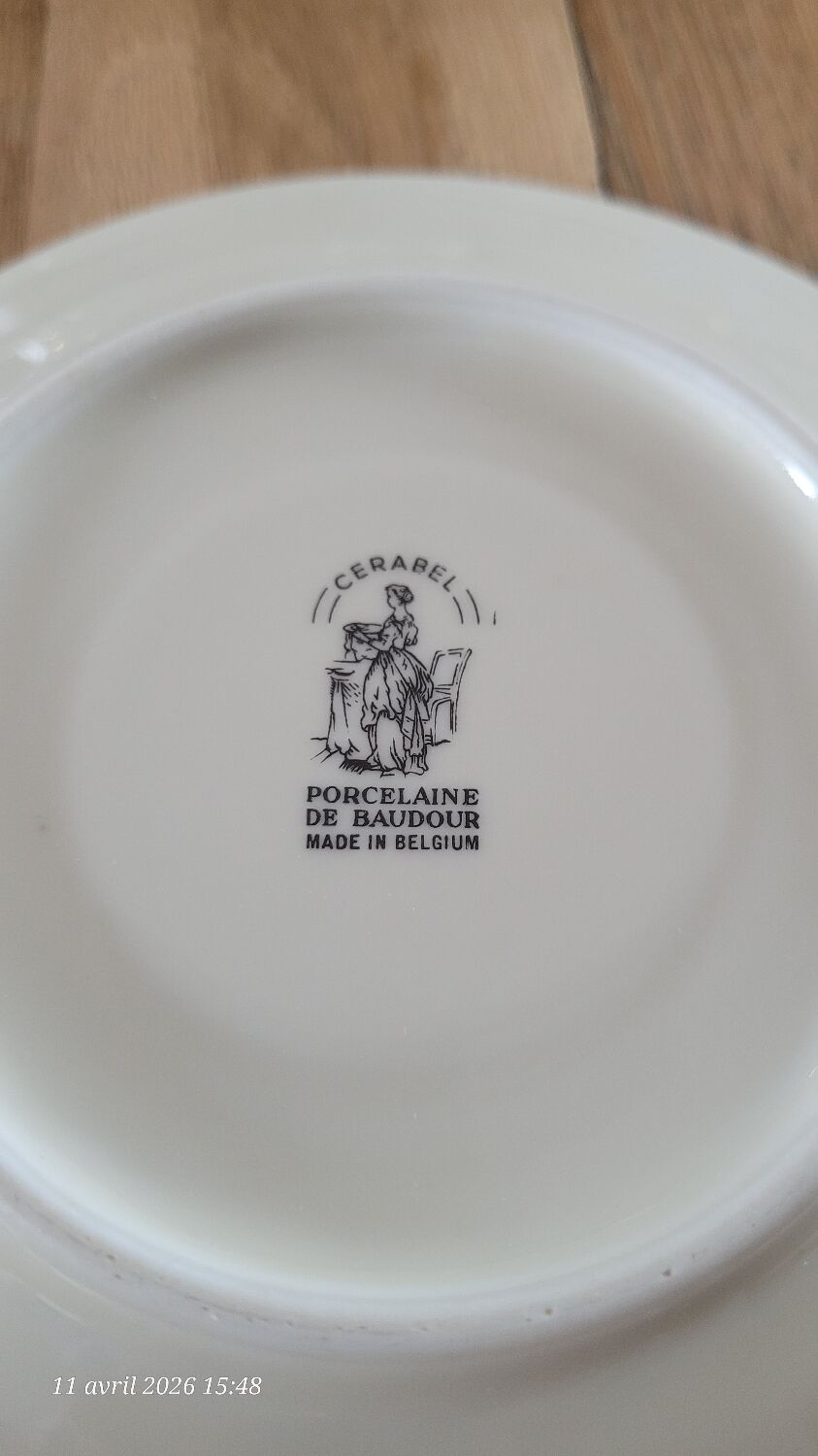 6 vintage Baudour Cerabel cups and saucers