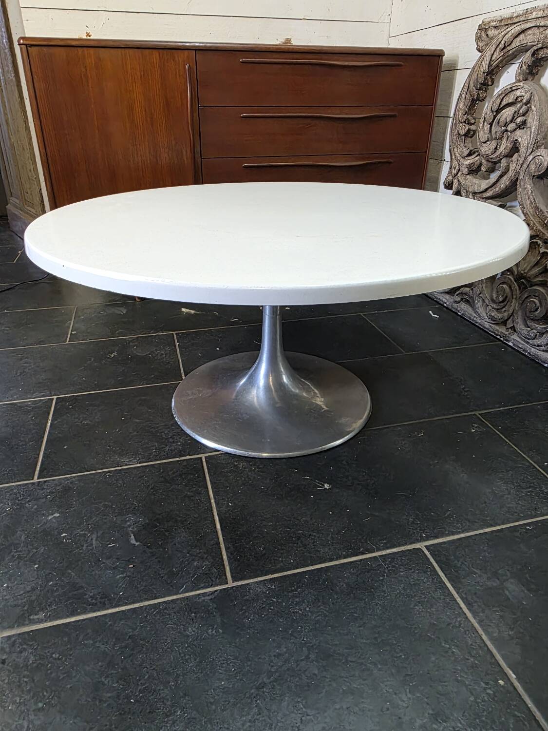 Table Basse Vintage pied tulipe par Werzalit des années 70