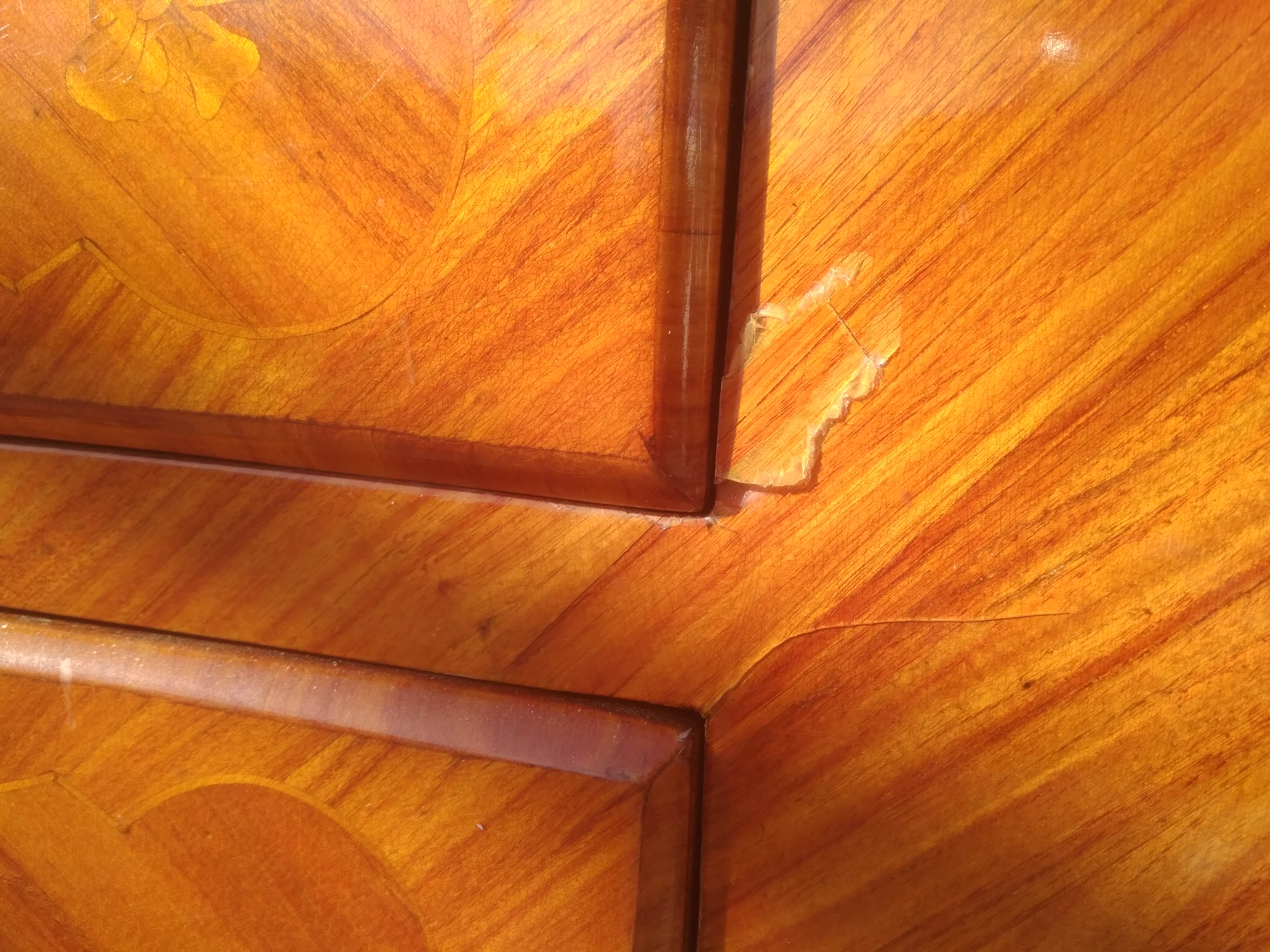 Curved 3-drawer Louis XV drawers from the 1950s