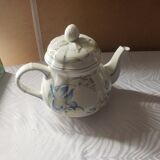 Villeroy and bosh teapot