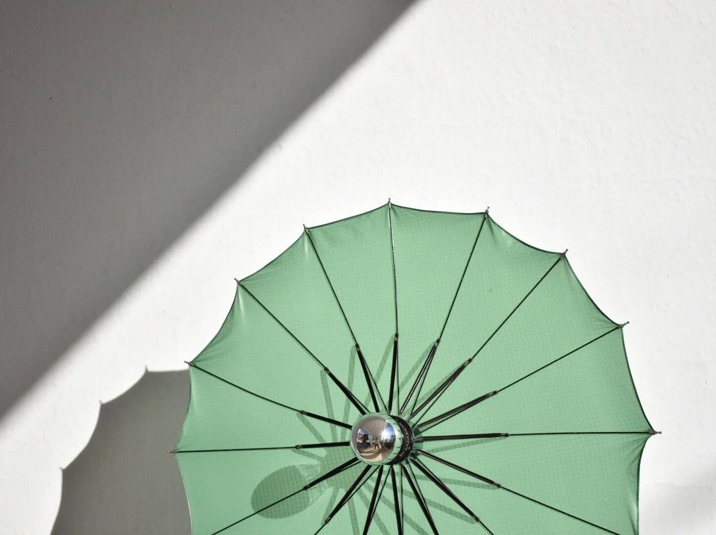 Green umbrella floor lamp