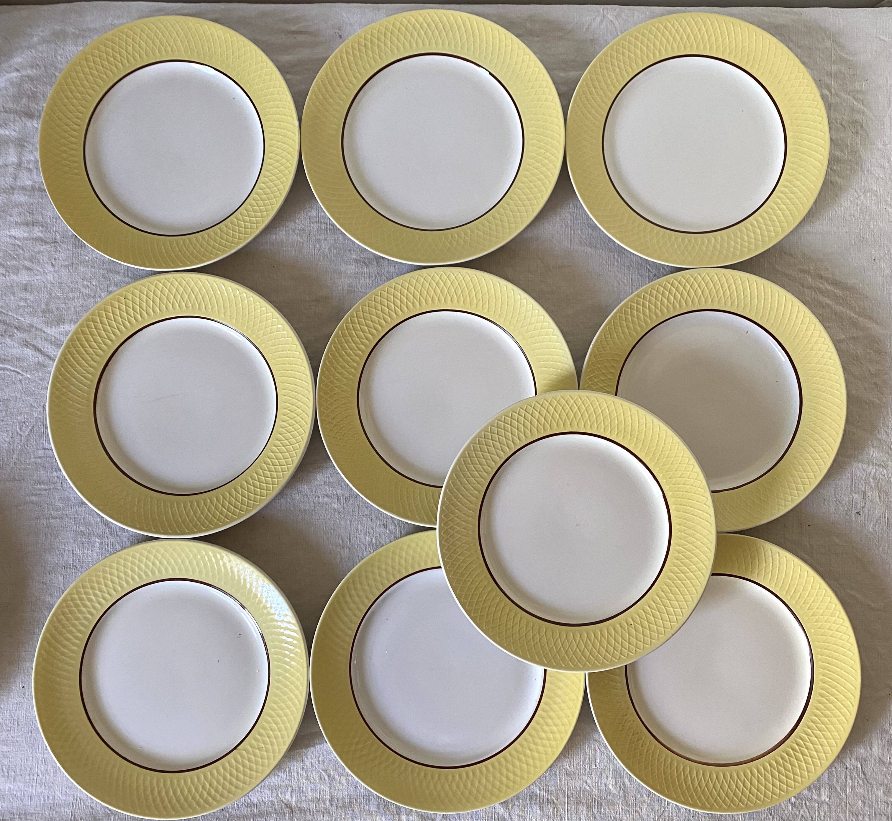 60s flat plates Moulin des Loups