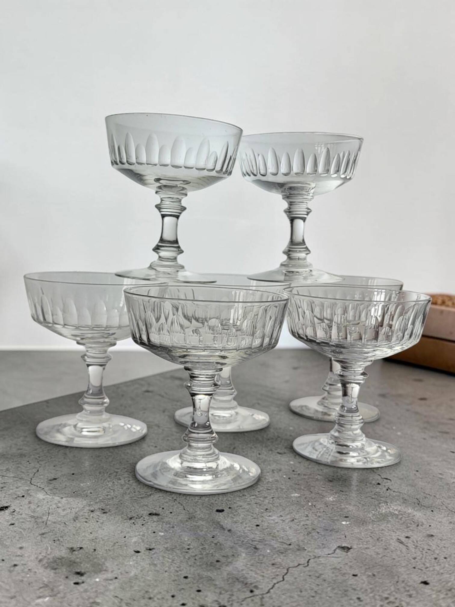 7 coupes à champagne en cristal 1950's