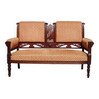 Vintage bench in wood and orange/ivory velvet.