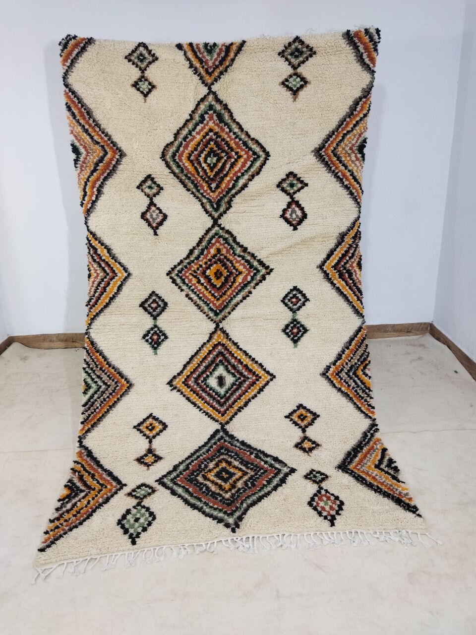 247x146cm moroccan berbere carpet
