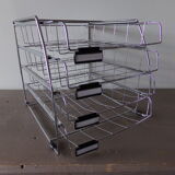 Bench of 4 metal mail baskets