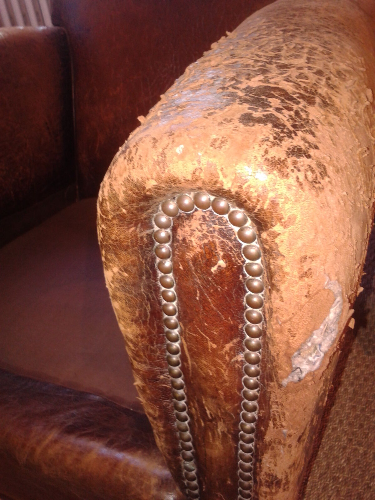 The 1930s leather club Chair