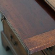 Antique 18th-Century English Chest of Drawers with Brushing Slide