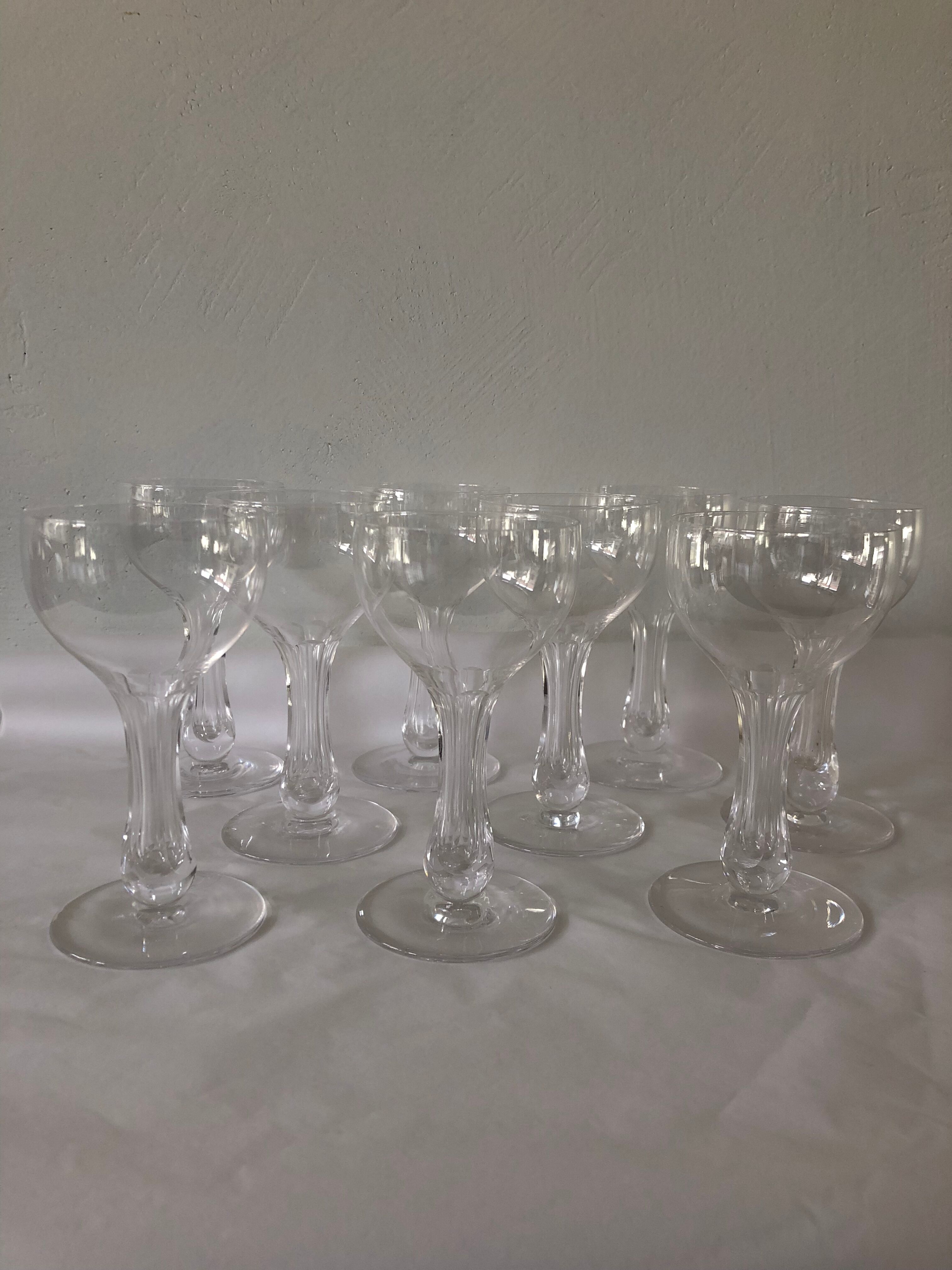 Suite 9 Portieux Crystal champagne flutes, France