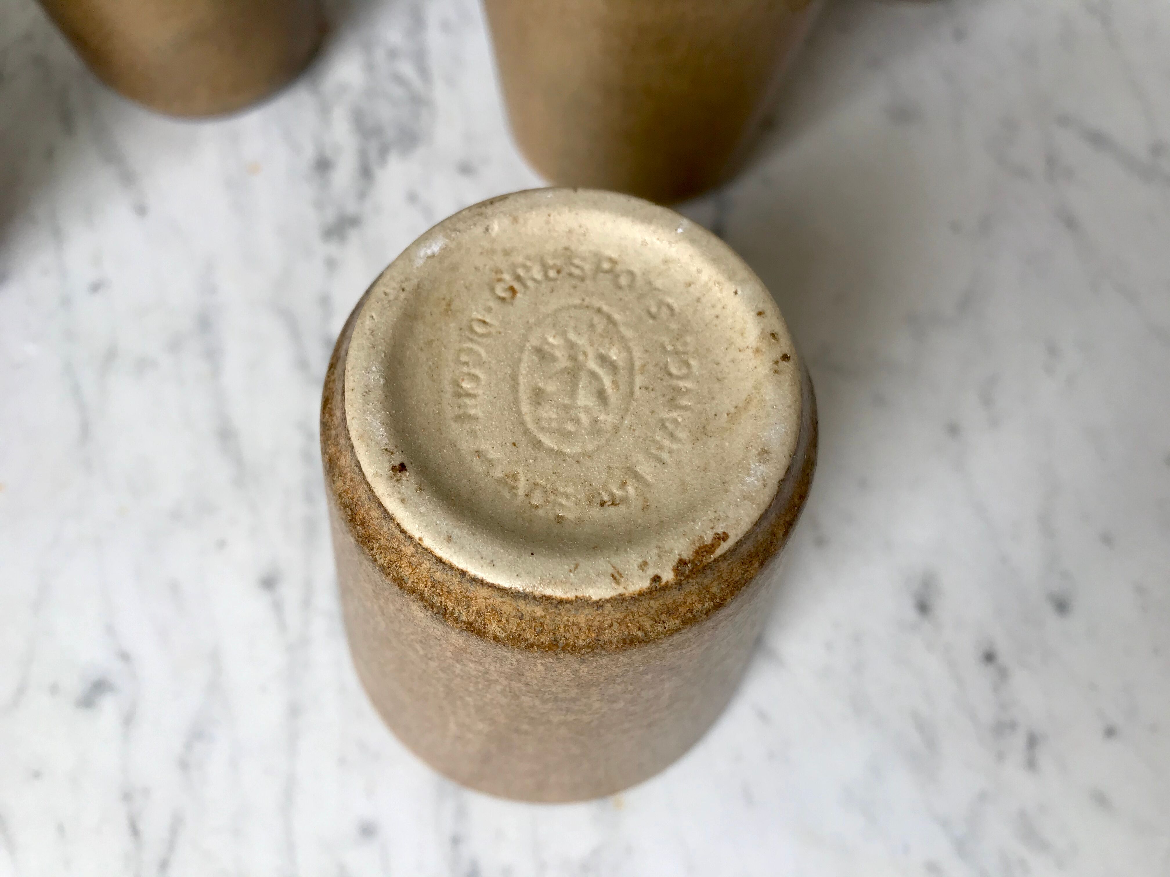 Lot de 8 verres en grès Digoin années 70