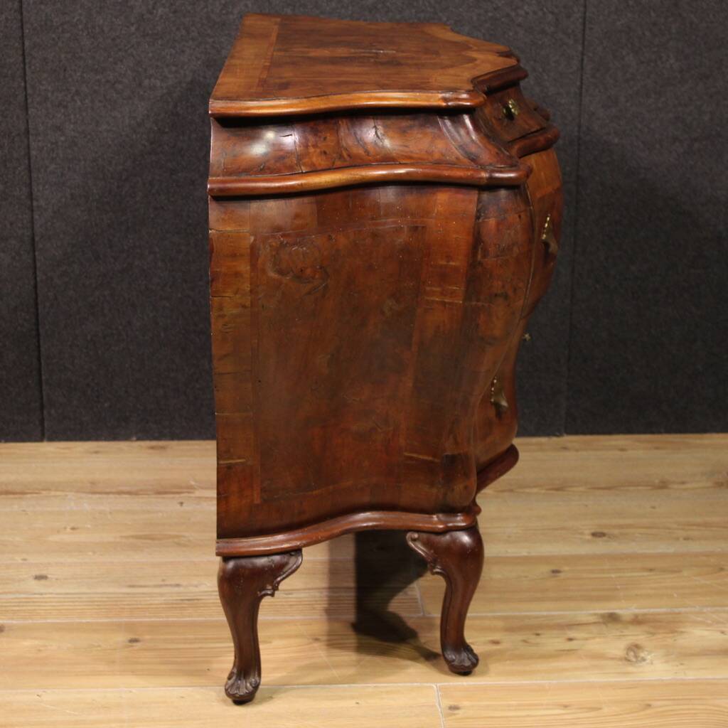 Venetian dresser in wood from the 20th century