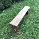 Bench in solid oak