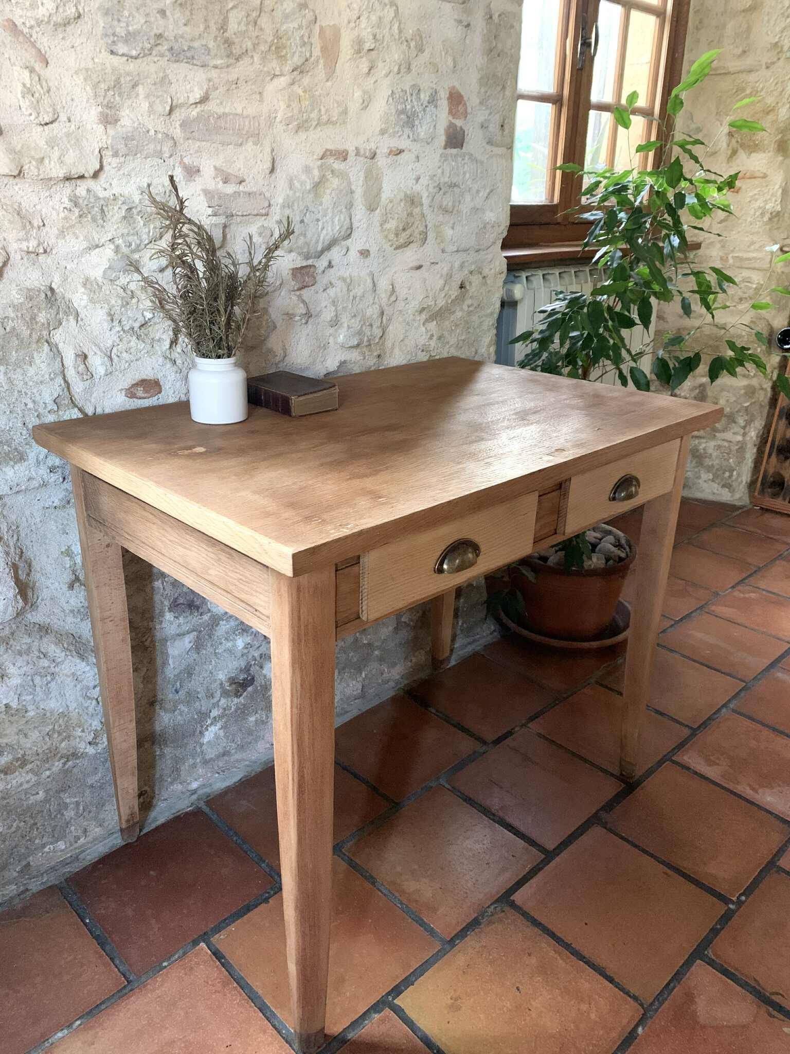Small farmhouse table