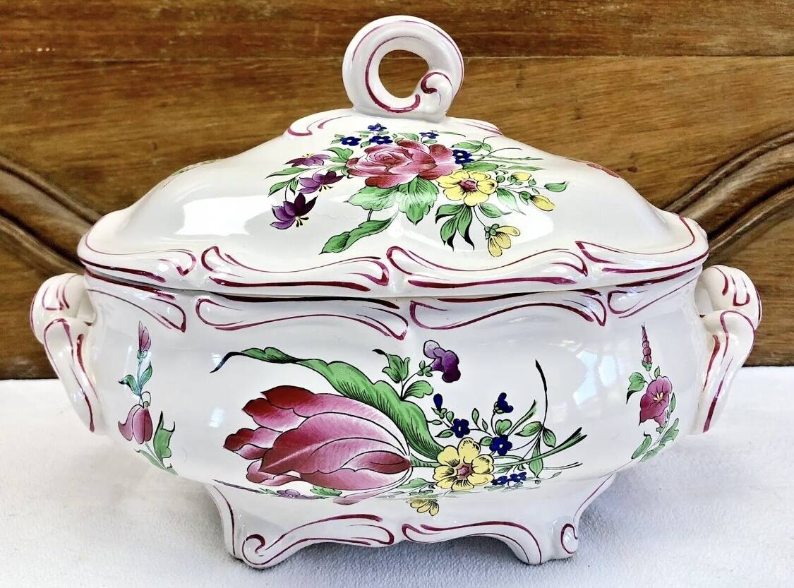 Old Lunéville oval vegetable tureen, street light model