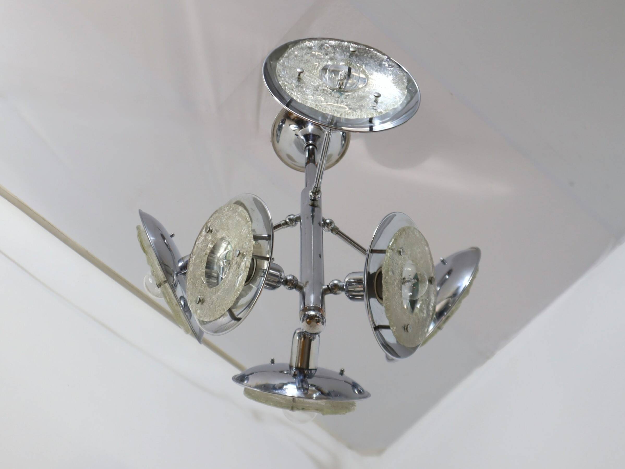 Esperia chandelier 1970s, chrome and Murano glass, 6 arms adjustable