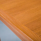 Danish Teak Model 28 Extendable & Reversible Side Table by Poul Hundevad for Hundevad & Co., 1960s