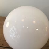 White glass globe ø20 cm