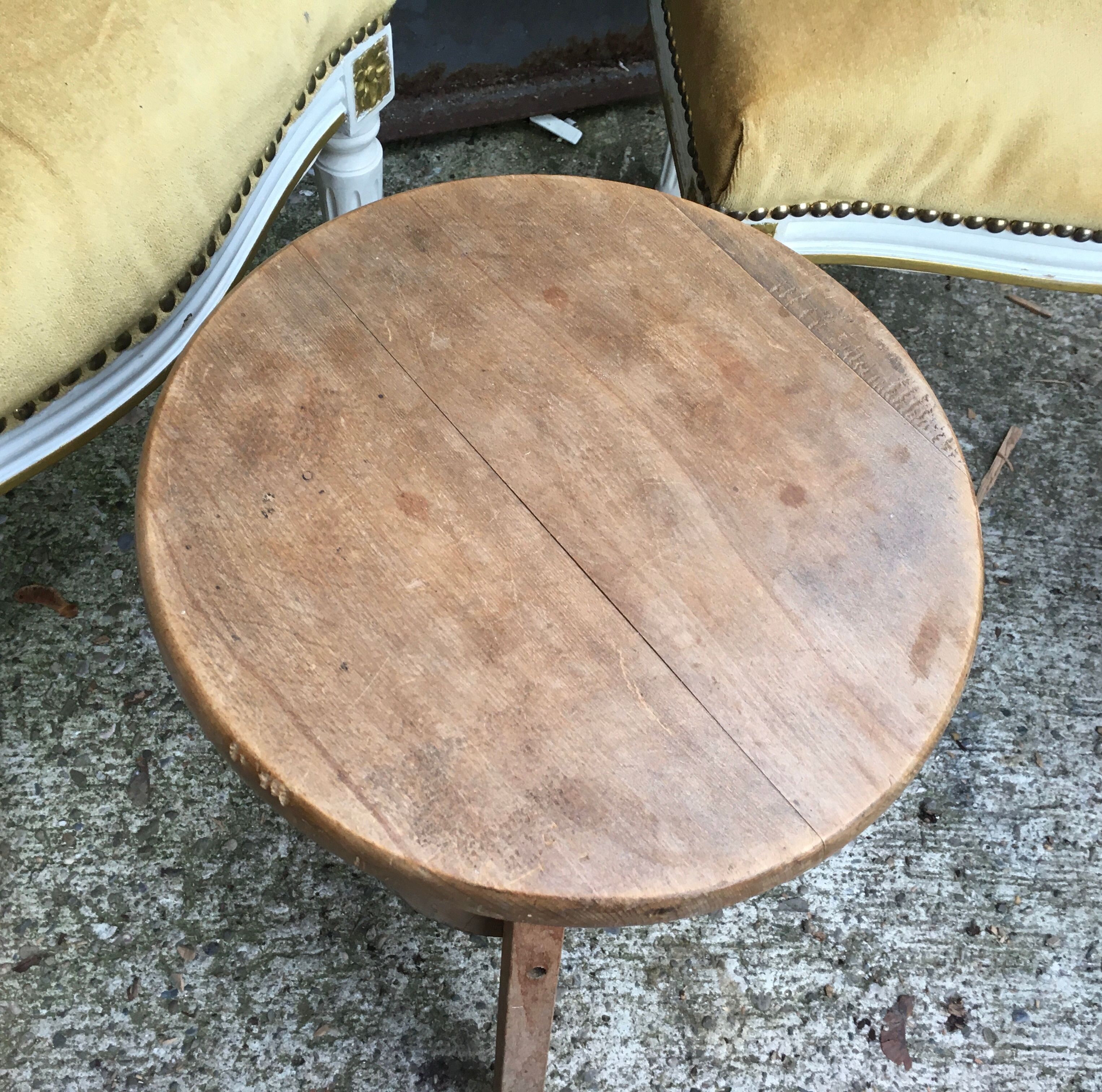 Former adjustable workshop screw stool