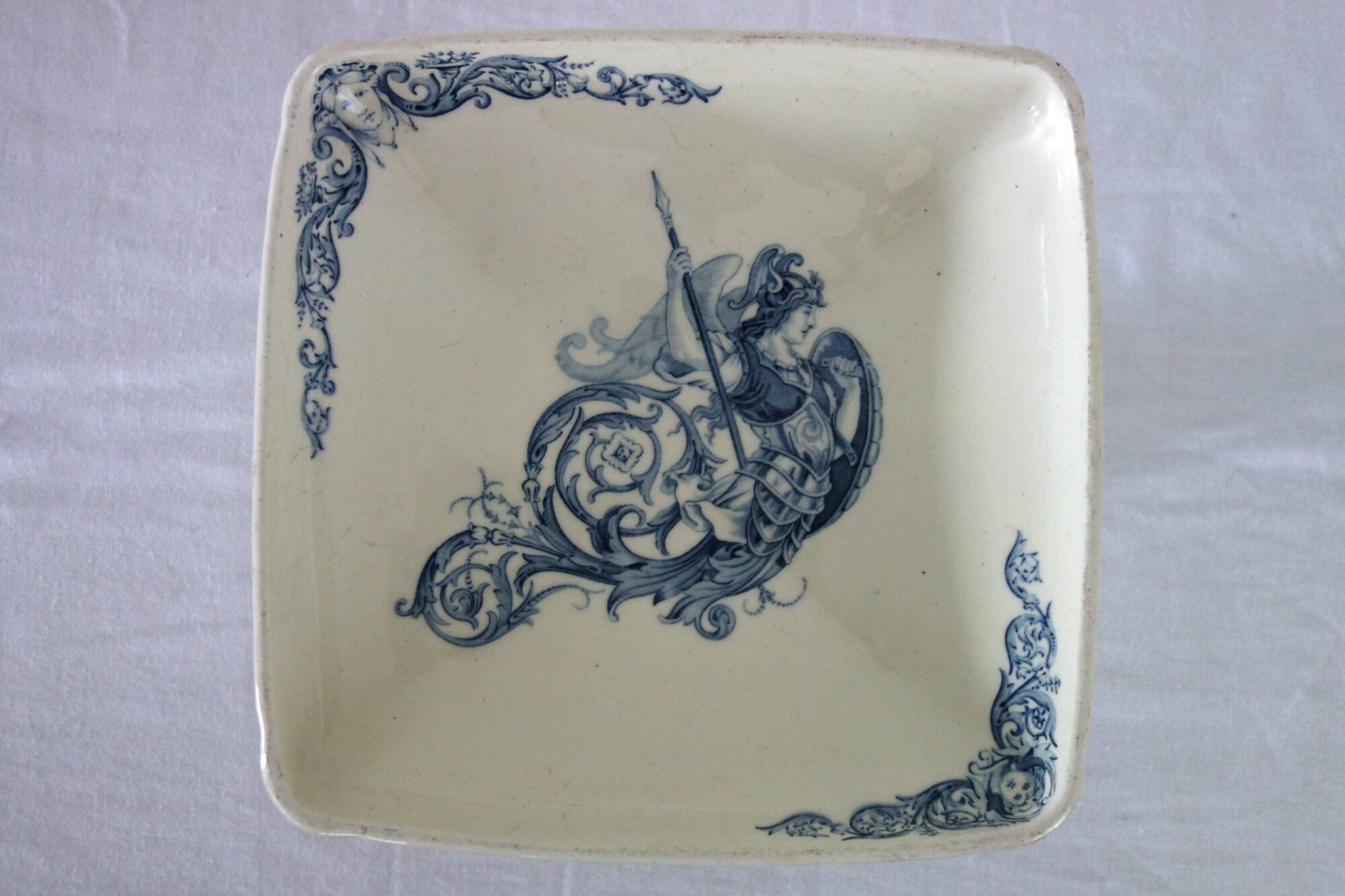 Large Renaissance ironstone compote dish from Clairefontaine JS & Cie, 19th century.