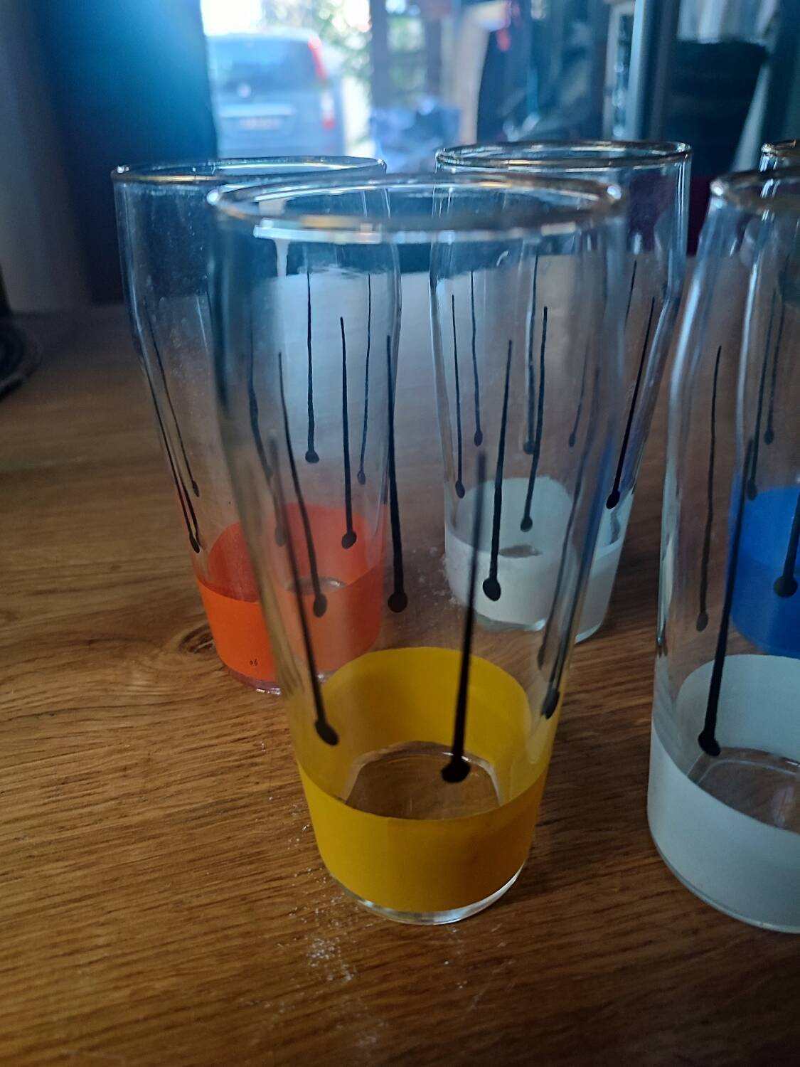 Set of 5 vintage screen-printed glasses