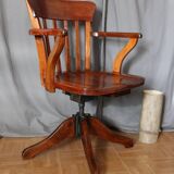 American office chair in natural wood