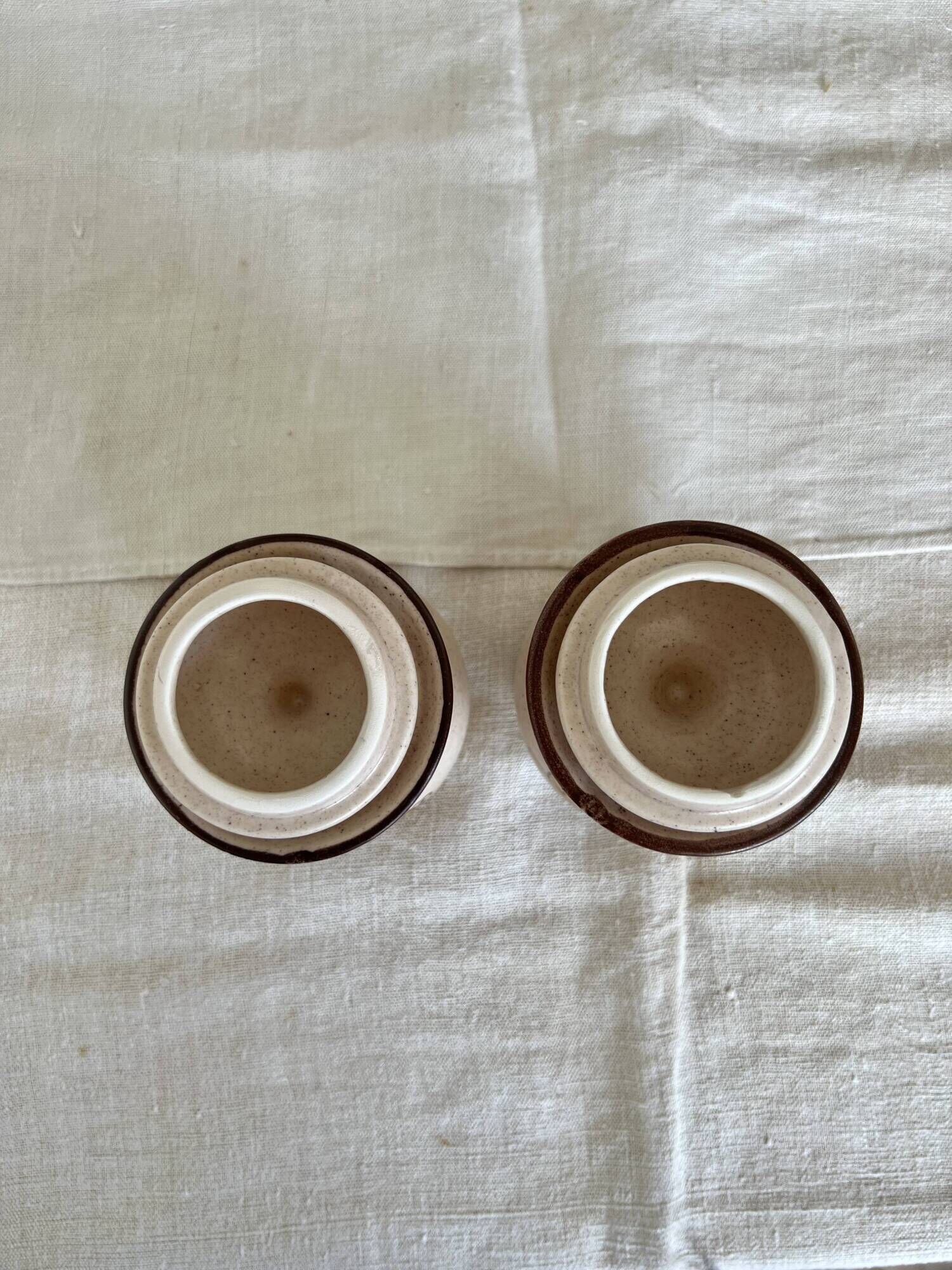 Set of 2 vintage ceramic sugar and coffee condiment pots with stoneware effect