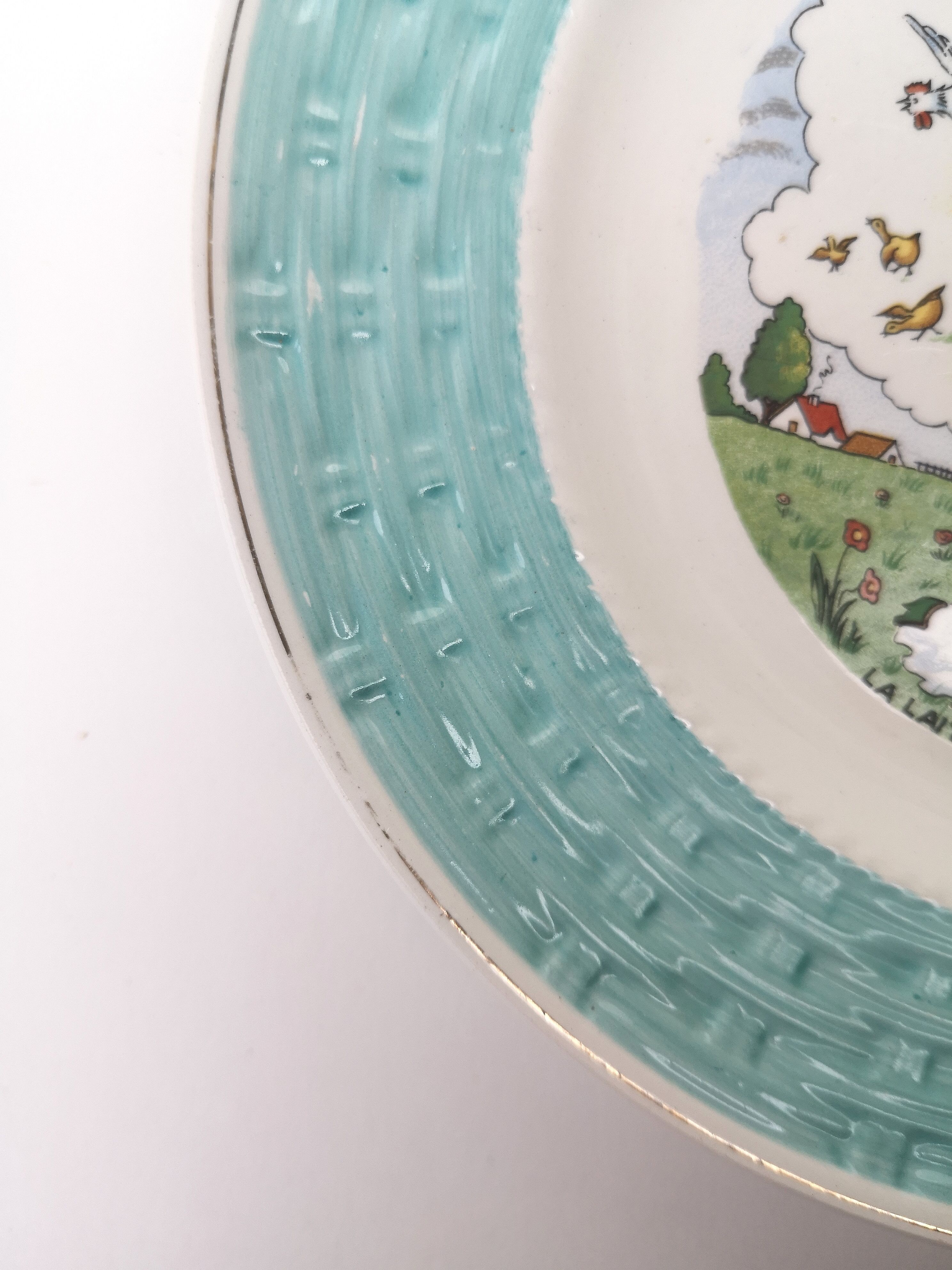 Dessert plates, old, talking theme Fables of the Fountain