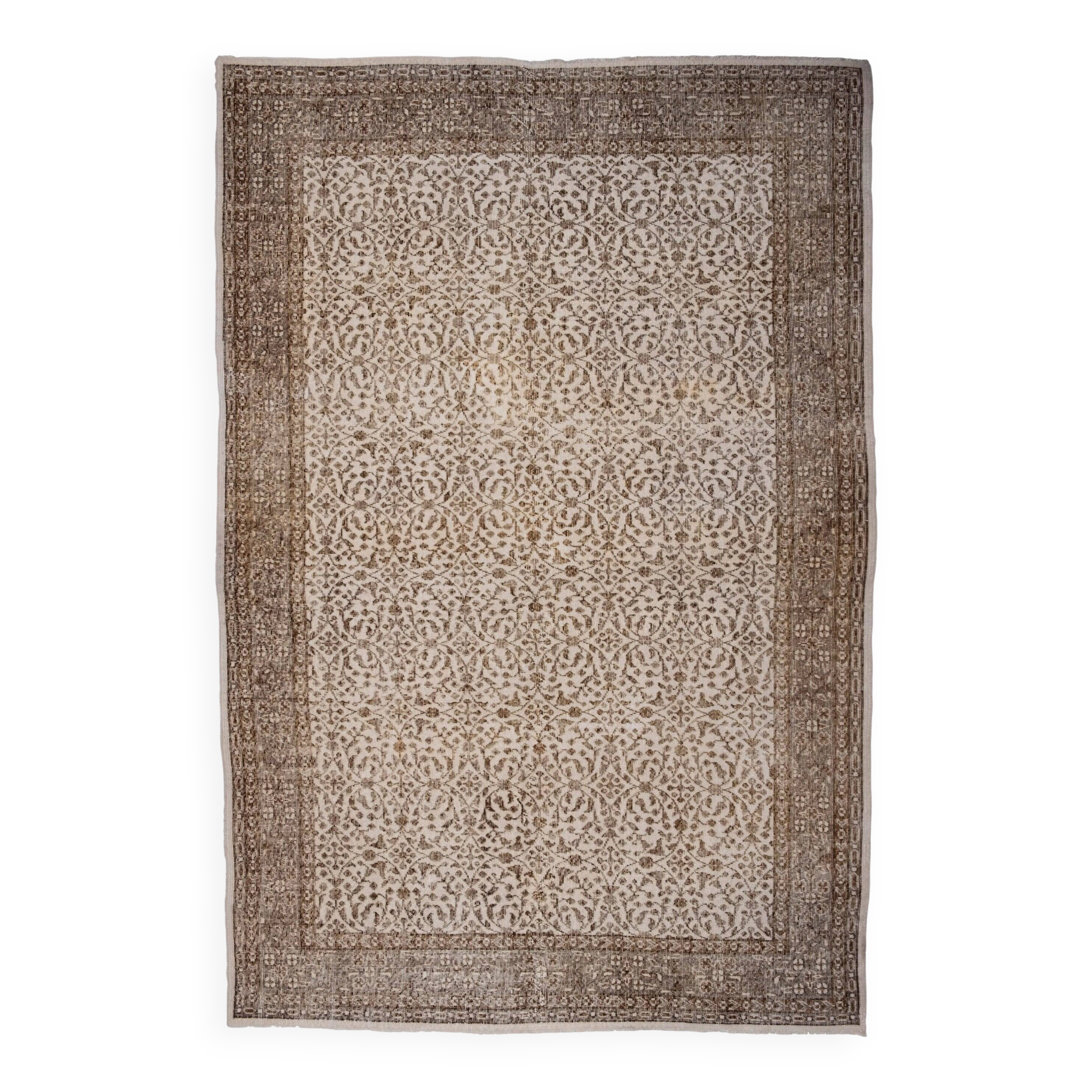 Vintage Turkish Oushak rug 205x304 cm