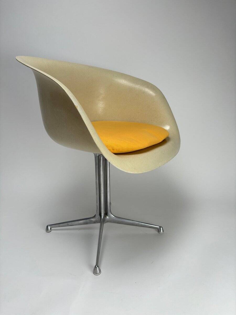 Fiberglass La Fonda Armchairs by Charles and Ray Eames for Herman Miller, 1960s, Set of 6
