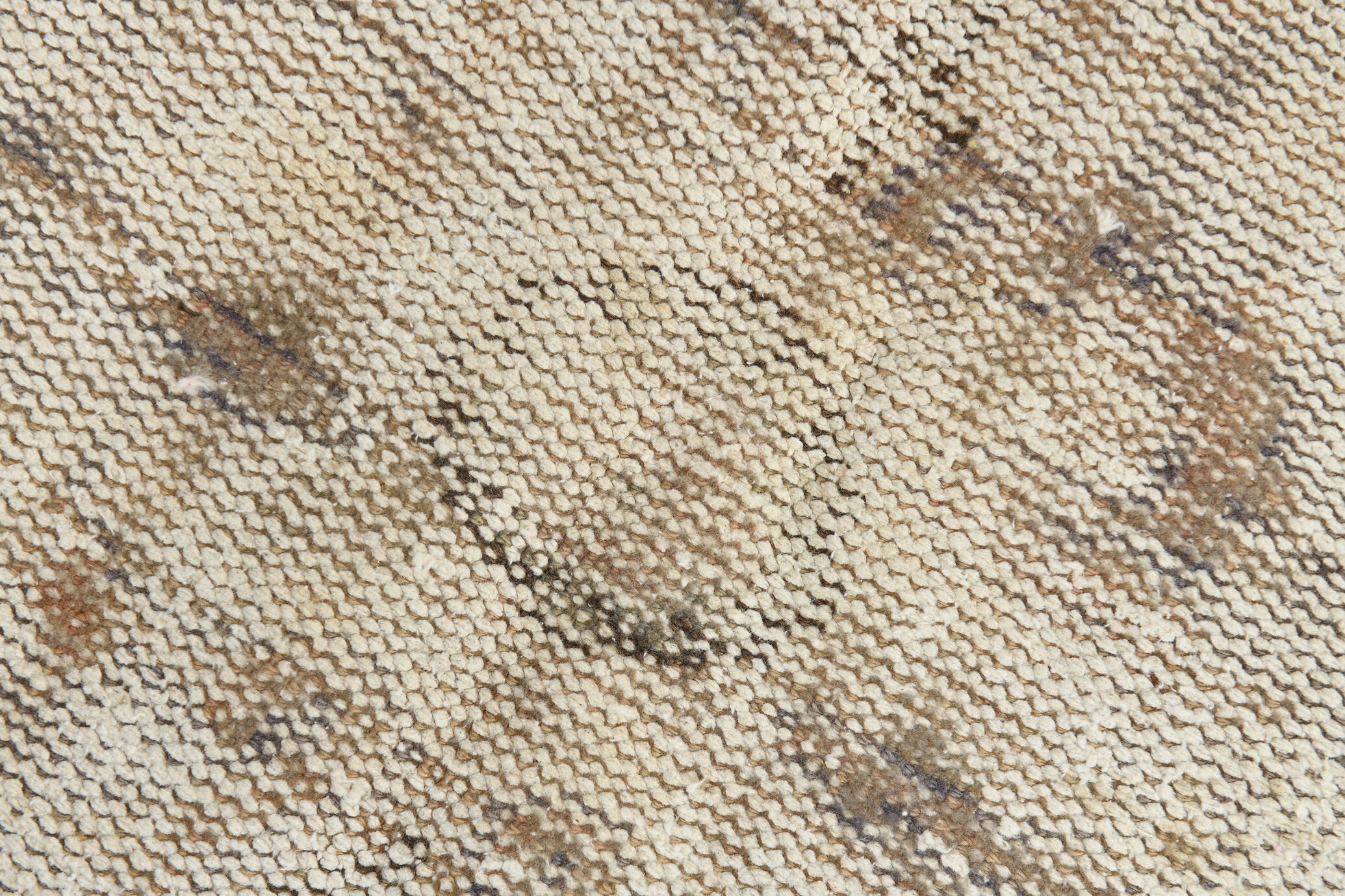 6x9 distressed wool vintage rug 292x191cm