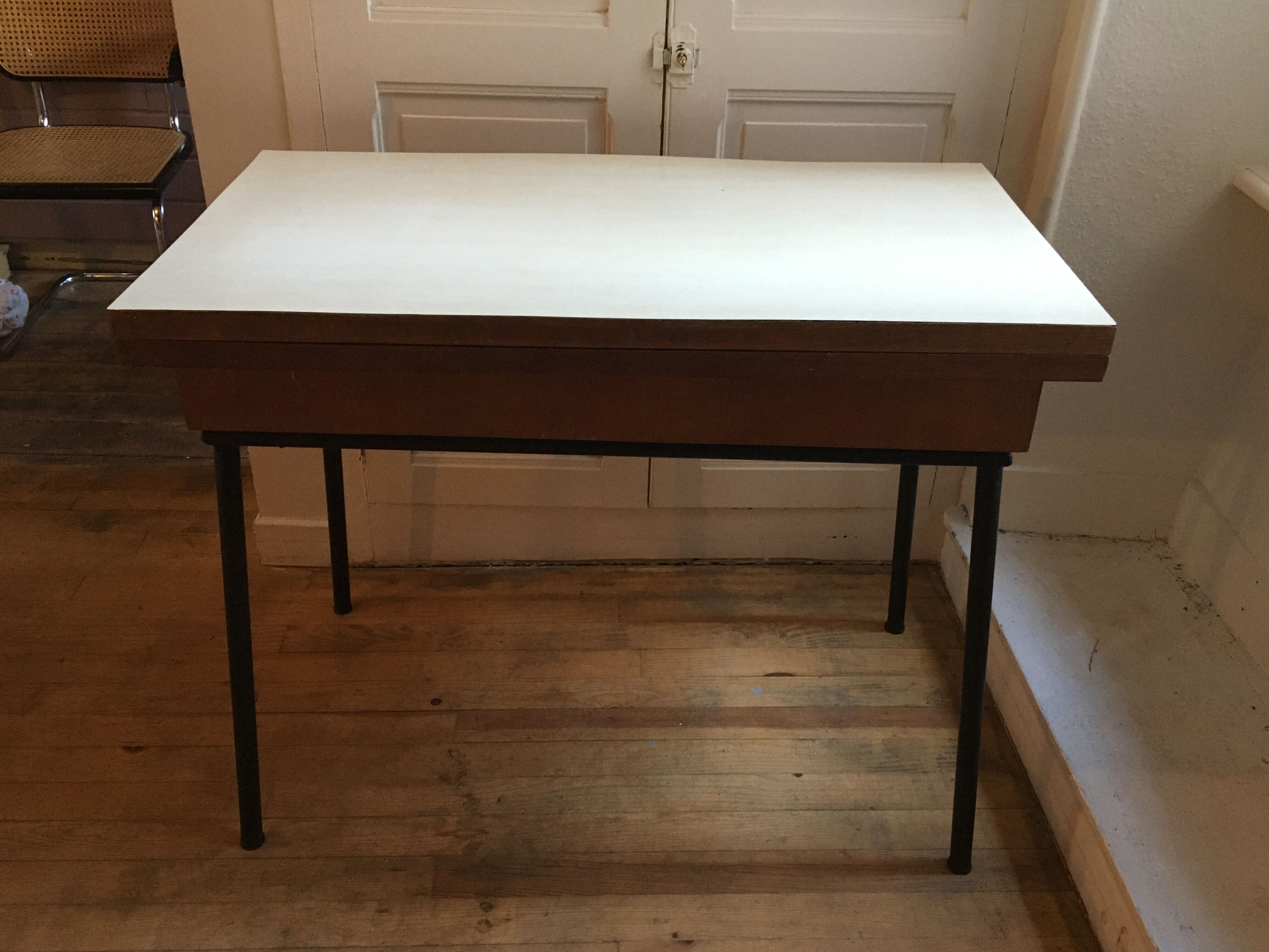 System table from the 1950s