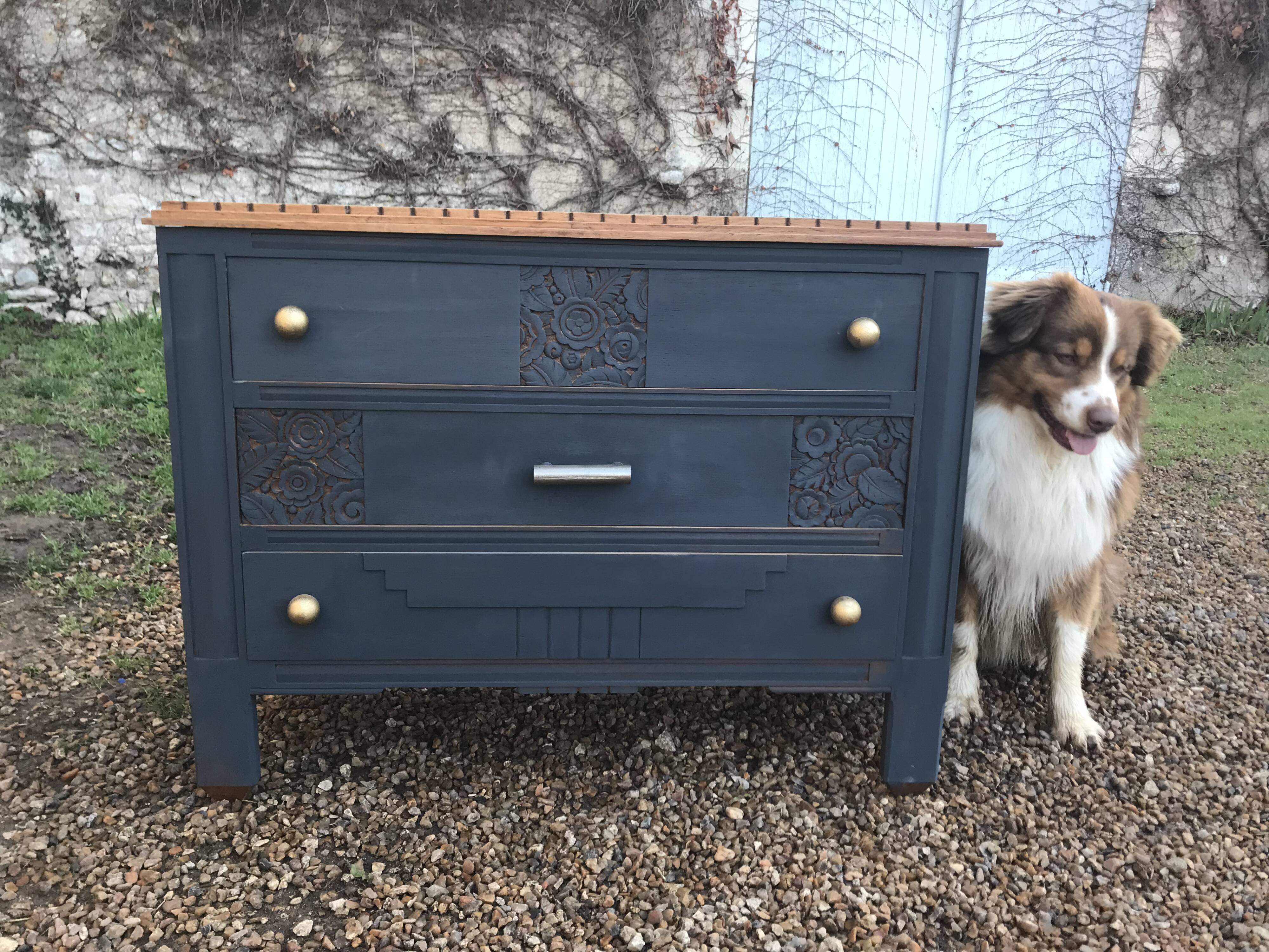 Vintage dresser