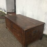 Old solid oak chest early XVIII Brutalist