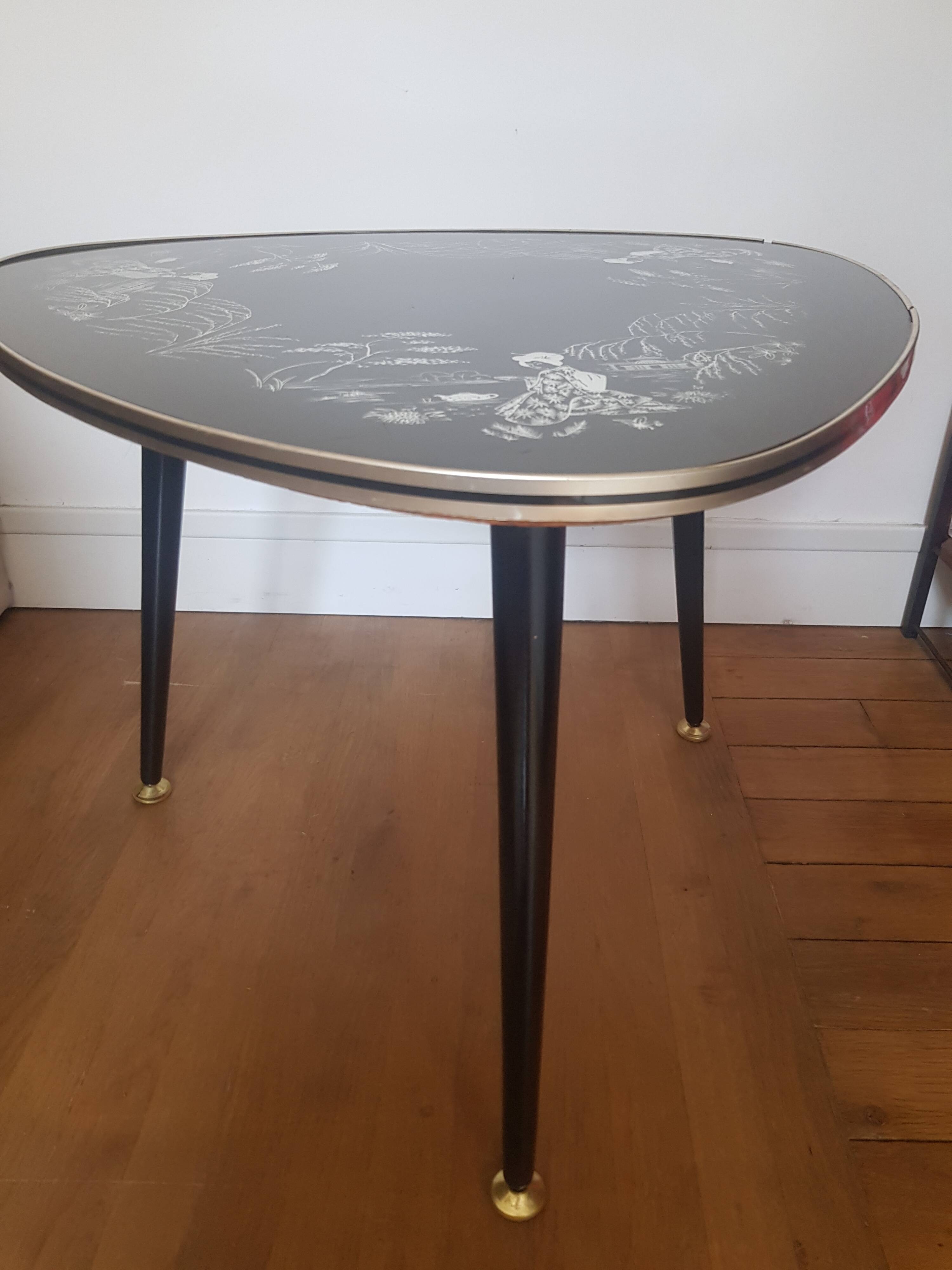 Table basse tripode Art Déco