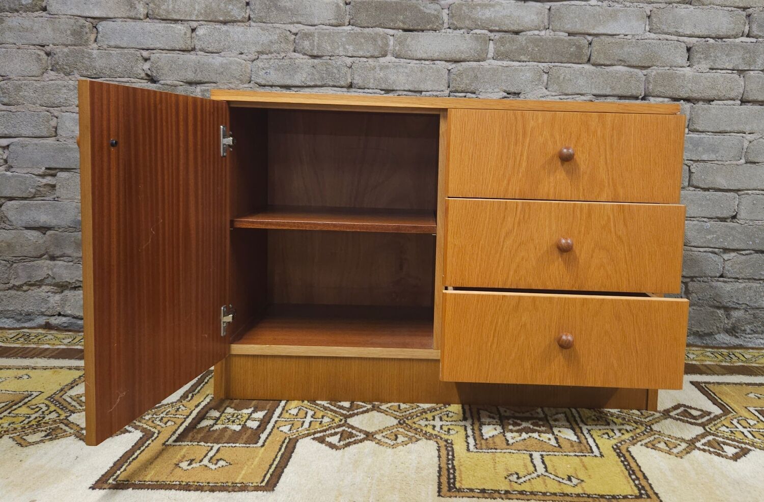 Small vintage piece of furniture from the 1960s