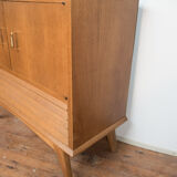 1950s vinyls dresser