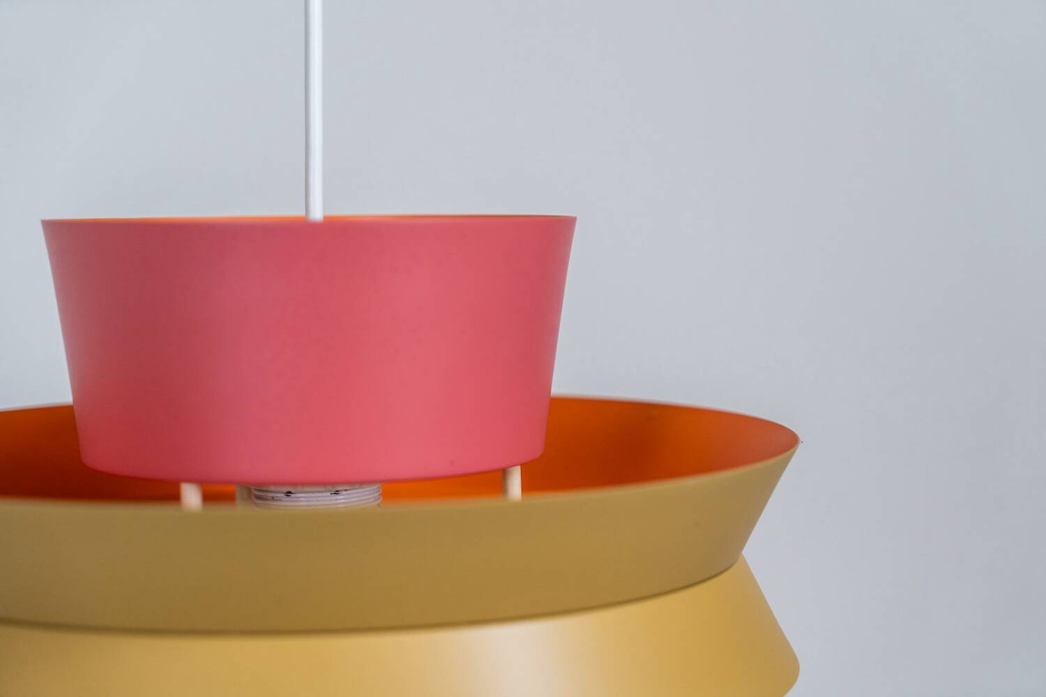 Suspension « Trava » conçue par Carl Thore pour Granhaga (Suède, années 1960).