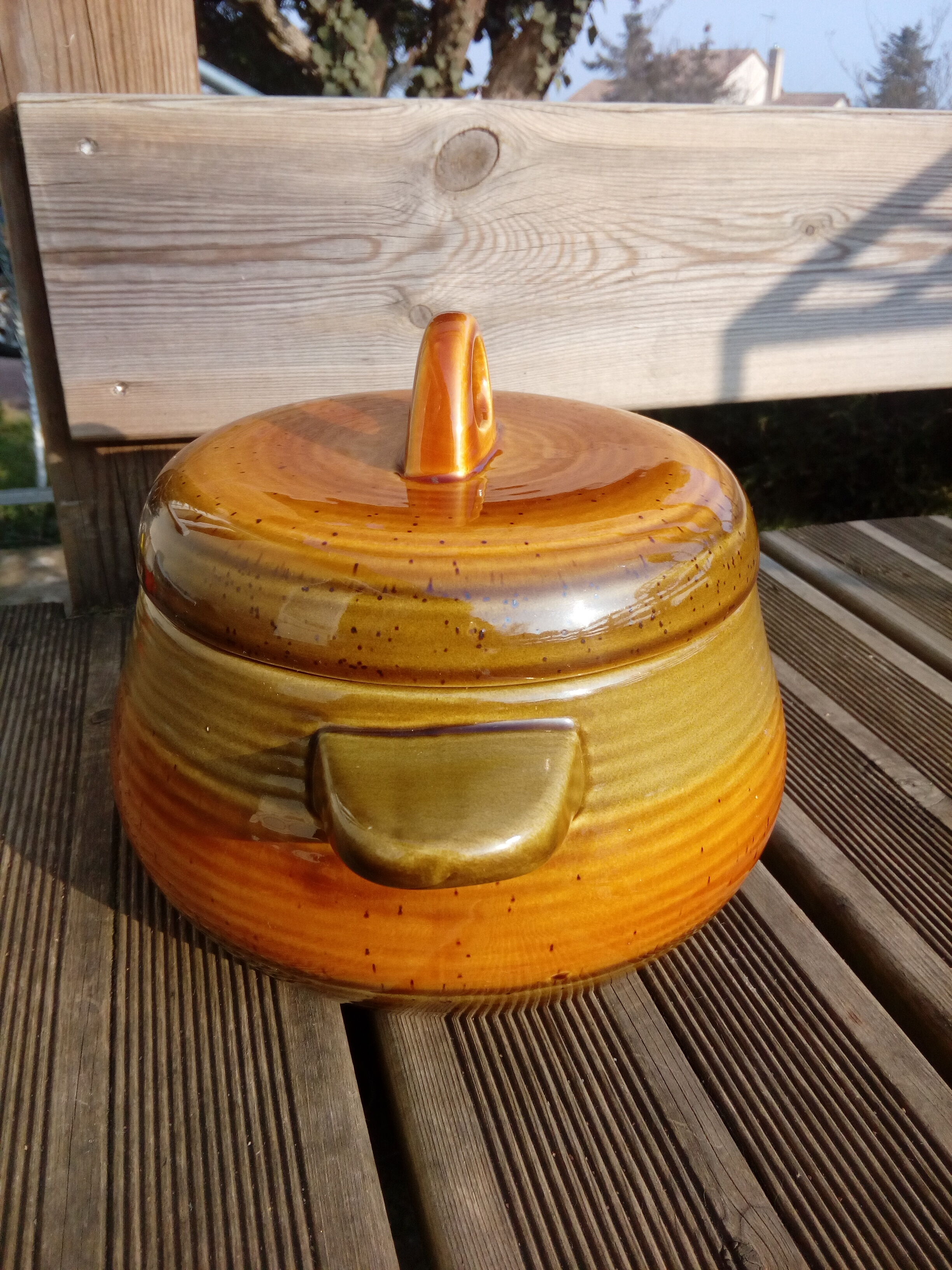 Pot Saint Amand model Marion enamel ceramic