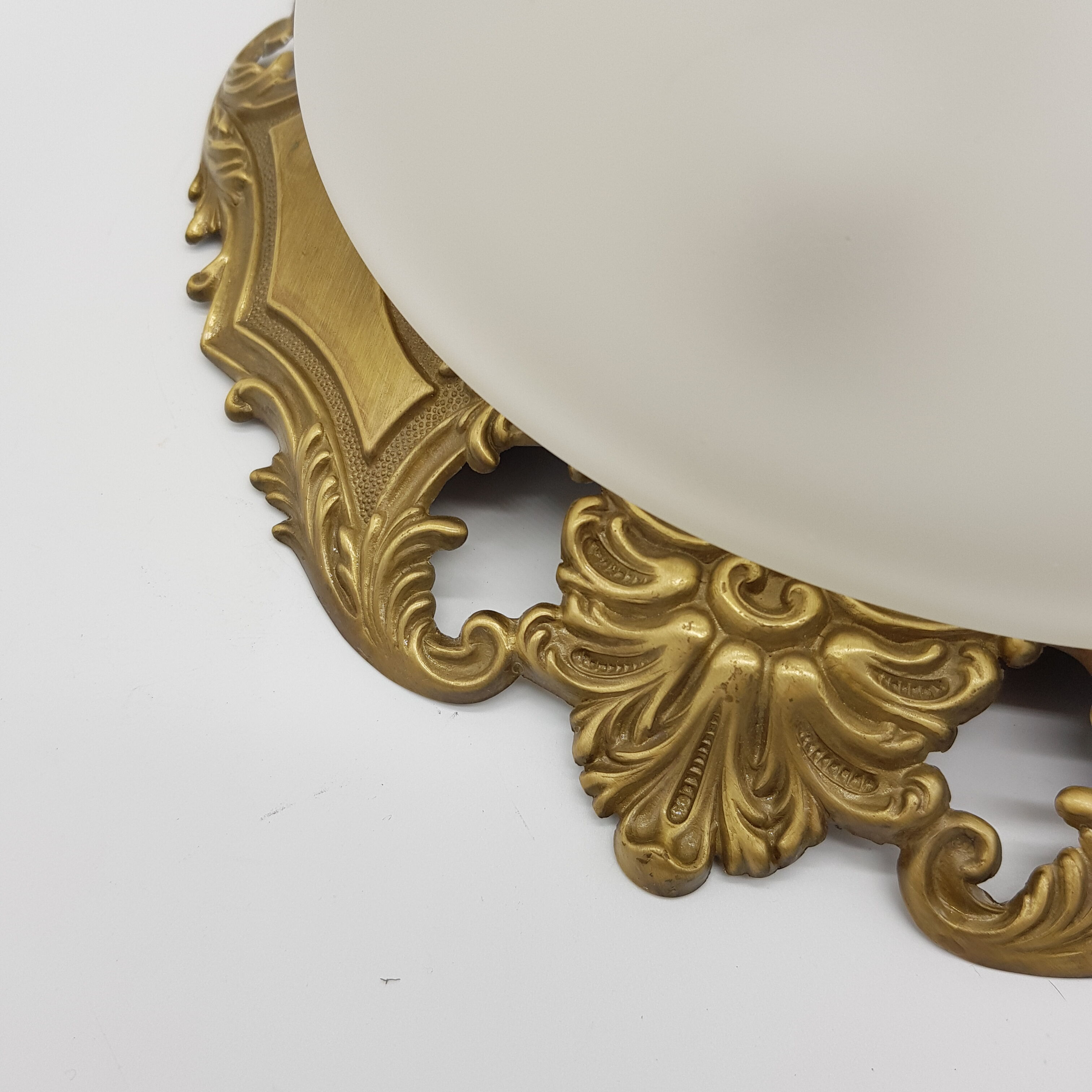 Chiselled glass globe