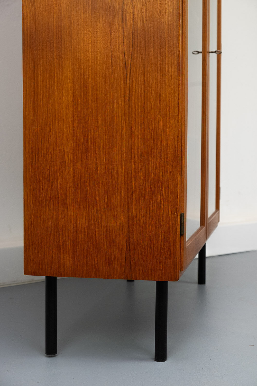 Danish Showcase in Teak by Børge Mogensen for Søborg Møbelfabrik, 1960s