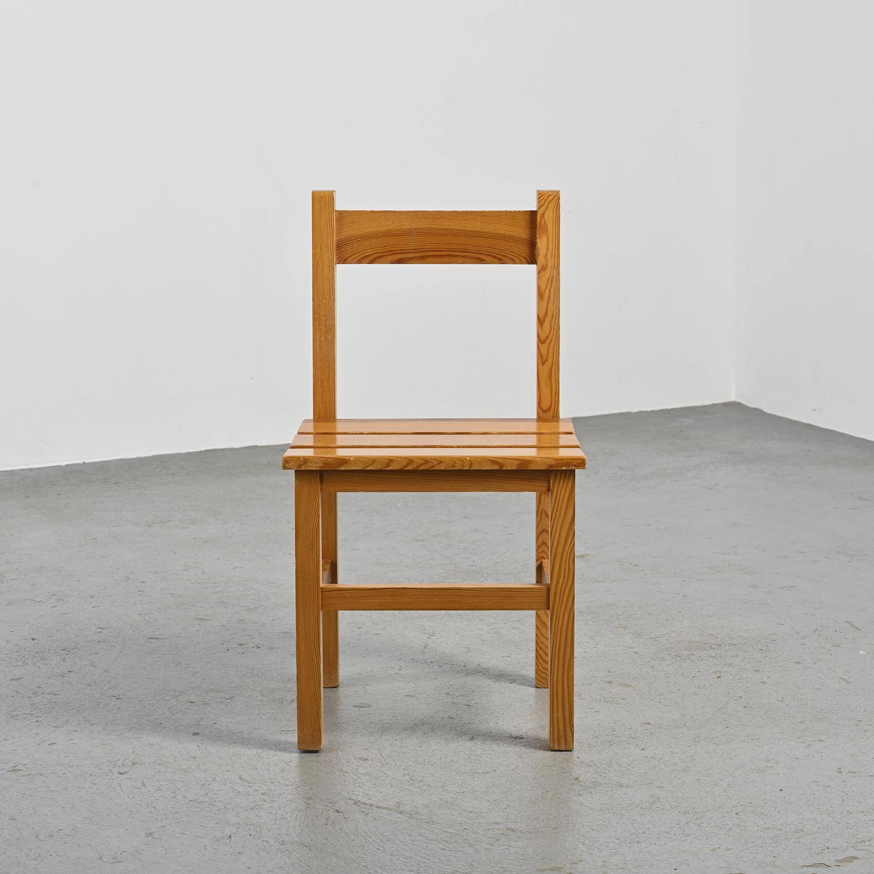 Set of six Maison Regain chairs, circa 1970