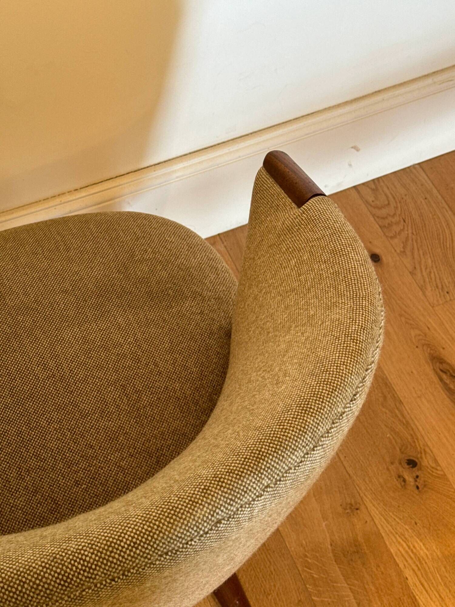 Vintage Danish armchair "TV Chair" — Bent Møller Jepsen