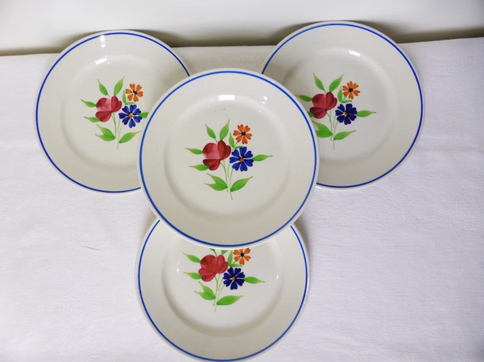 Set of 4 vintage dessert plates from the Badonviller porcelain factory