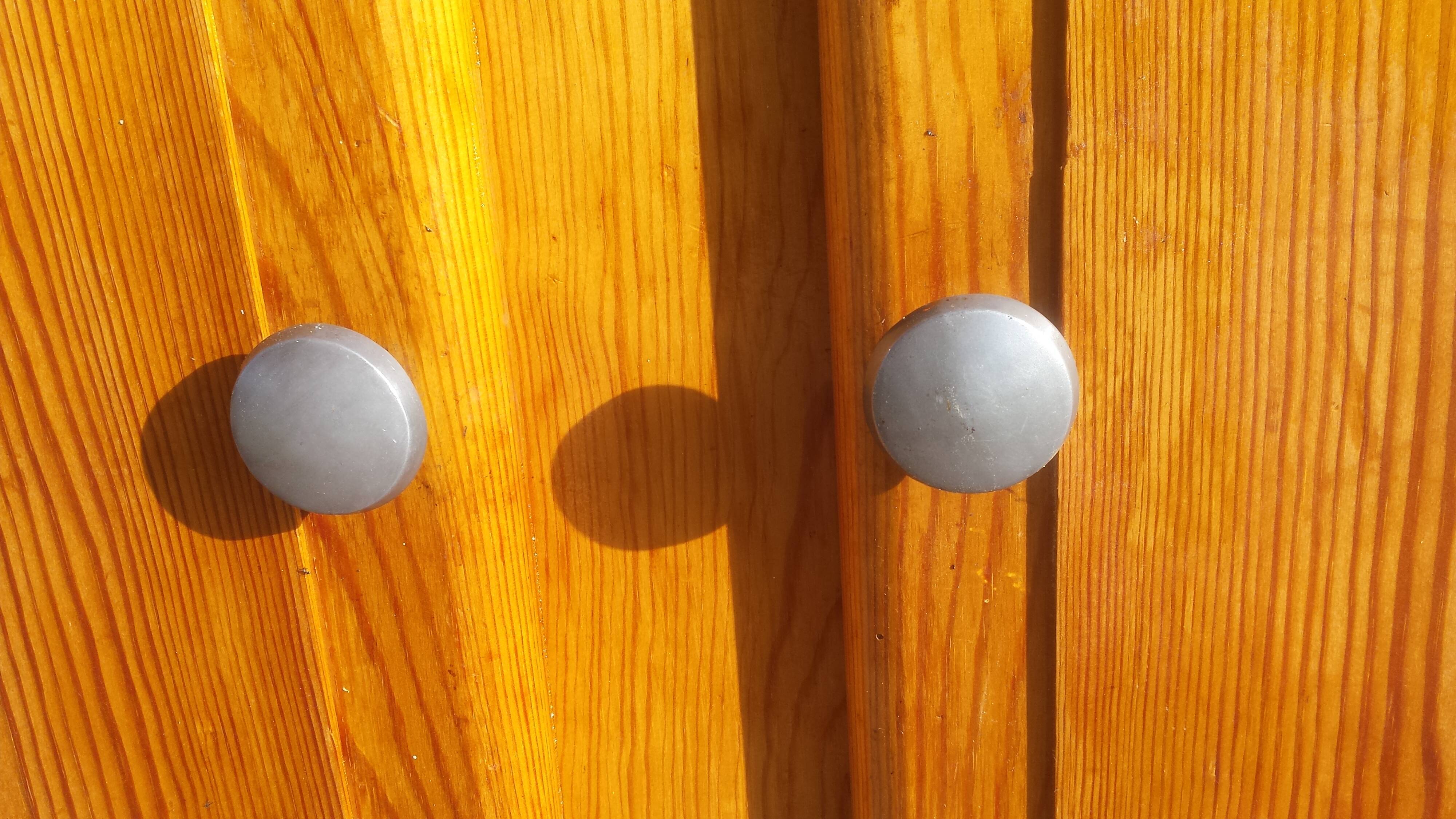 Mado sideboard in solid wood, wooden top