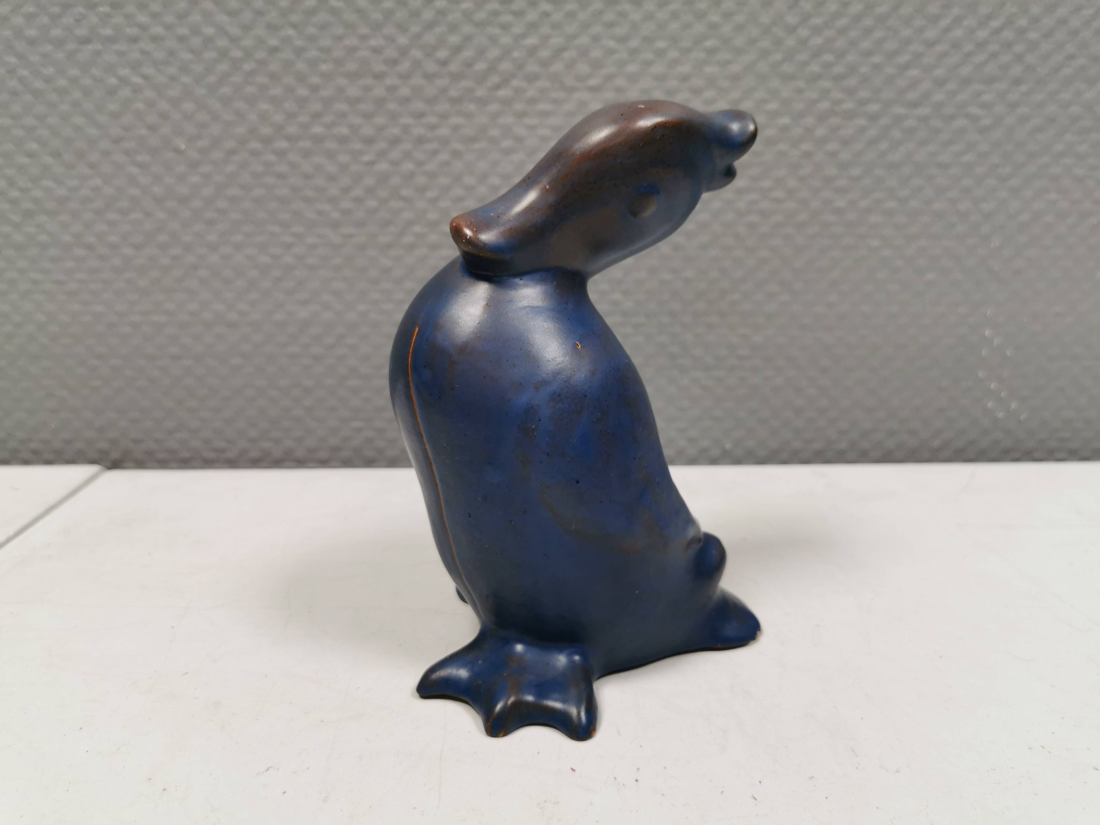 Very beautiful ceramic duck/wading bird, Danish and from the 1970-80s.