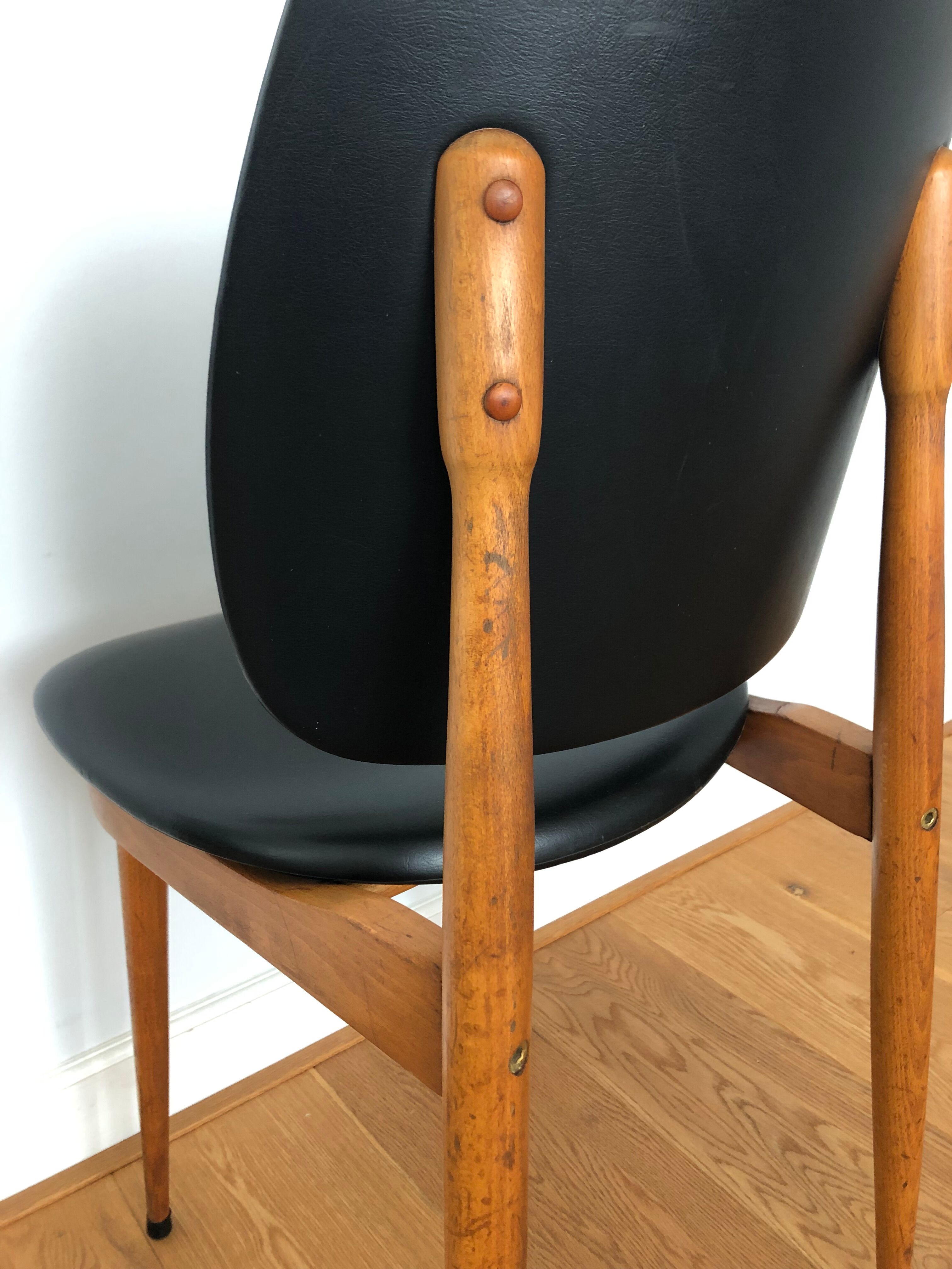 Set of 6 Pegasus chairs